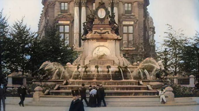 Fontaine Anspach Place de Brouckère (1908)